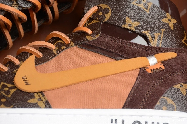 Backboard555088-005 Shattered Jordan High Retro Air OG 1 0721